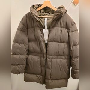 BNWT Womens Lululemon Cinch Waist Down Puffer